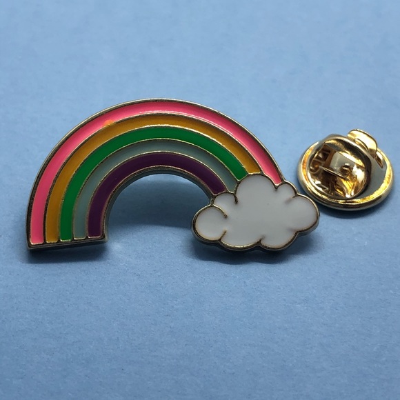 🌻10/$10🌻 Cloud Rainbow Enamel Pin - Picture 4 of 11